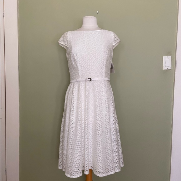 NWT, Jones Studio Dress, Fit and Flare, Size 8 - Picture 2 of 9